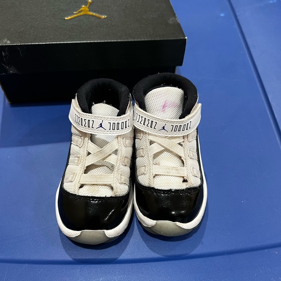 Jordan 11’s retro concords - Picture 5 of 7